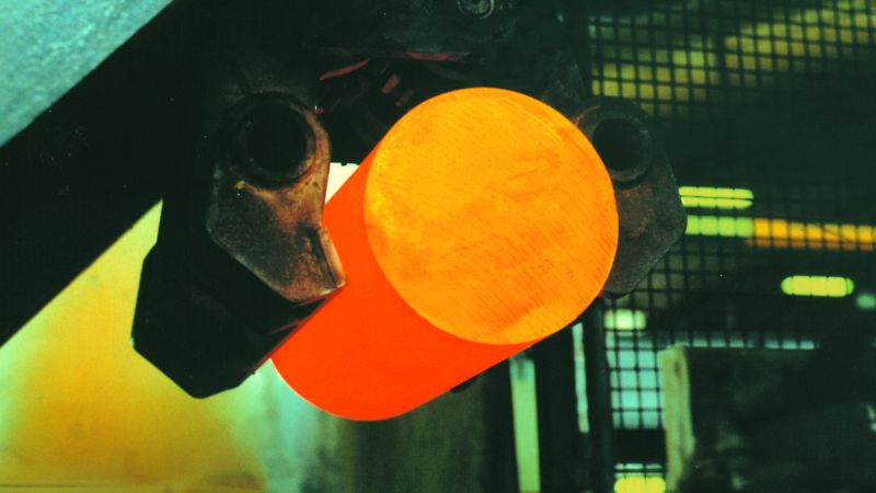 Das Bild zeigt Kupfer in der Produktion.