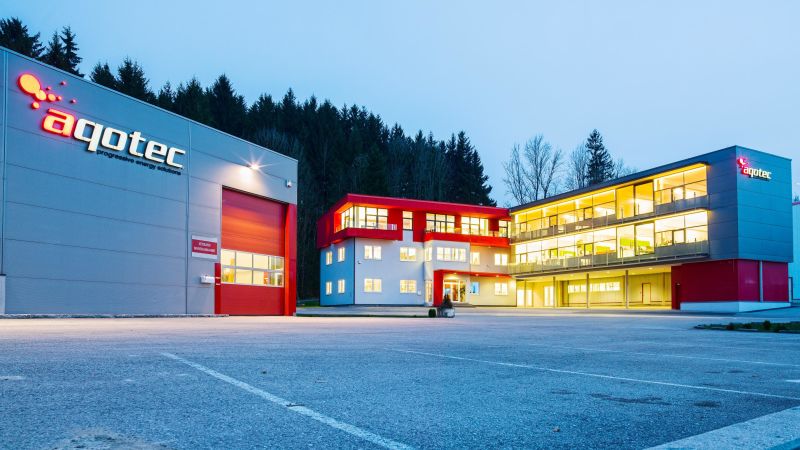 Bild zeigt Aqotec Stammsitz in Weißenkirchen im Attergau, Österreich.