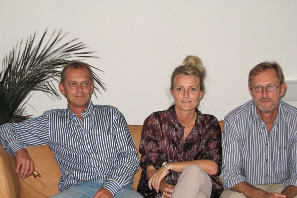 Kim Frese (rechts im Bild), Tina Sofie Frese und Claus Frese.