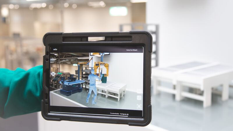 Das Bild zeigt eine virtuelle Tour auf einem Tablet.
