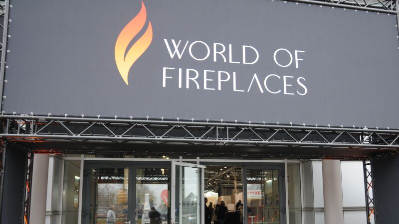Die „World of Fireplaces“ in Leipzig soll künftig alle zwei Jahre als zentrale Messe für Holzkaminöfen und Holzheizungen stattfinden.