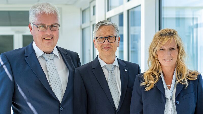 Das Bild zeigt die Geschäftsführung von PAW (v.l.n.r.): Marc-Oliver Pommerening, Rainer Schneiter, Viola Lemke.