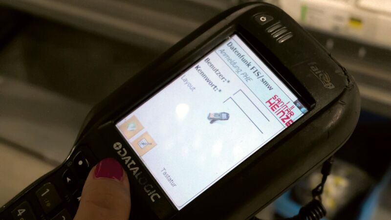 Das Bild zeigt den mobilen Handscanner.