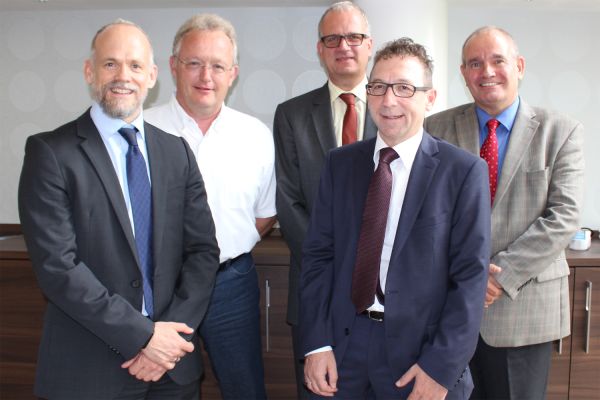 Das Bild zeigt (v.l.n.r.):  Alexander Dehnelt (GMS-Vorstandsvorsitzender), Christian Bruse  (stellv. GMS-Vorstandsvorsitzender), Peter Diekmann,  Jürgen Christian Schütz sowie Hilbert Wann (Geschäftsführer GMS e.V.).
