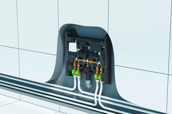 Für den hygienisch erforderlichen Wasseraustausch in der Stockwerksverteilung – ganz gleich für welchen Gebäudetypen – sorgt vollautomatisch die Smatrix Aqua PLUS-Spülstation. Sie arbeitet temperatur- oder zeitgesteuert.